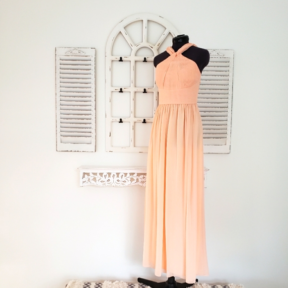 Peach Donna Morgan chiffon gown - Picture 4 of 5